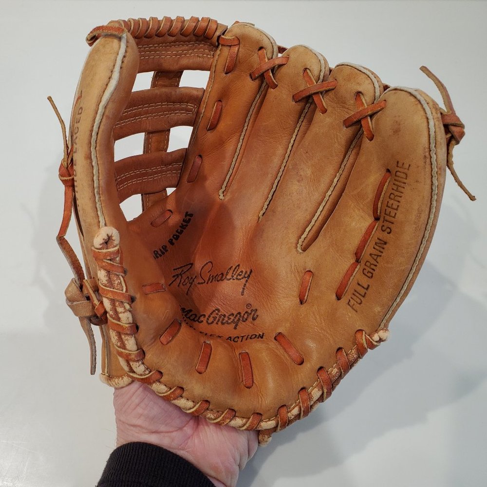 MacGregor 12" Baseball Glove Roy Smalley MG35